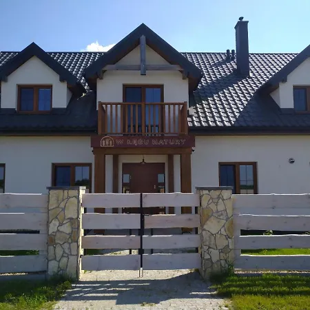 W Legu Natury Farm stay *